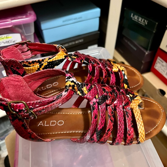 Fun and flirty sandals. - Picture 2 of 3